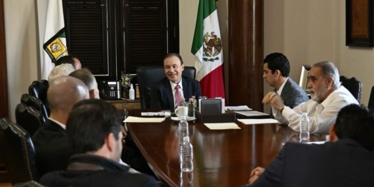 GOBERNADOR DURAZO ATRAE MÁS EMPLEO CON INSTALACIÓN DE MINA LAS CHISPAS RESULTADO DEL PLAN SONORA