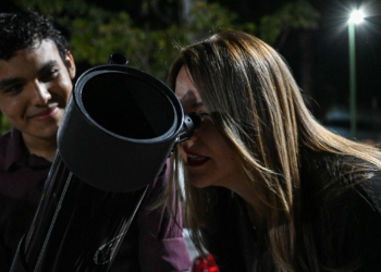 GRAN ÉXITO EN LA OBSERVACIÓN DEL ECLIPSE LUNAR TOTAL ‘LA LUNA ROJA’ EN CAJEME