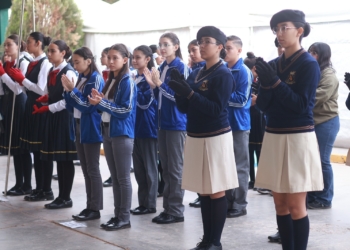 FOMENTA AYUNTAMIENTO DE CAJEME VALORES PATRIOS EN ESTUDIANTES DE SECUNDARIA Y PREPARATORIA A TRAVÉS DEL CONCURSO DE ESCOLTAS Y BANDAS DE GUERRA 2025