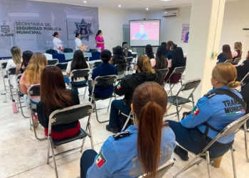 REALIZAN PLÁTICAS DE SALUD PREVENTIVA FEMENINA A PERSONAL DE LA SSPM EN CAJEME