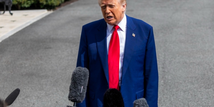 TRUMP DICE QUE ELON MUSK ABANDONARÁ EL GOBIERNO DENTRO DE “UNOS MESES”
