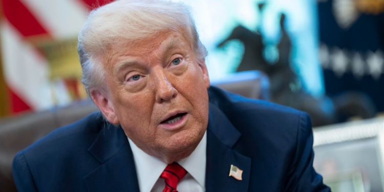TRUMP QUIERE APROVECHAR SU VIAJE A ROMA PARA HABLAR CON OTROS LÍDERES SOBRE ARANCELES