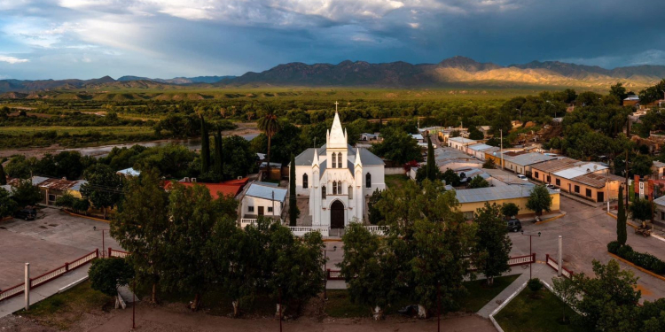 DETONA GOBERNADOR DURAZO TURISMO EN LA SIERRA COMO DESTINO ATRACTIVO ESTA SEMANA SANTA EN SONORA
