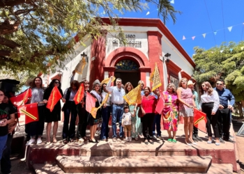 REALIZA JAVIER LAMARQUE BANDERAZO DE INICIO A SEMANA SANTA EN CÓCORIT “EL RETORNO A NUESTRO ORIGEN” 2025