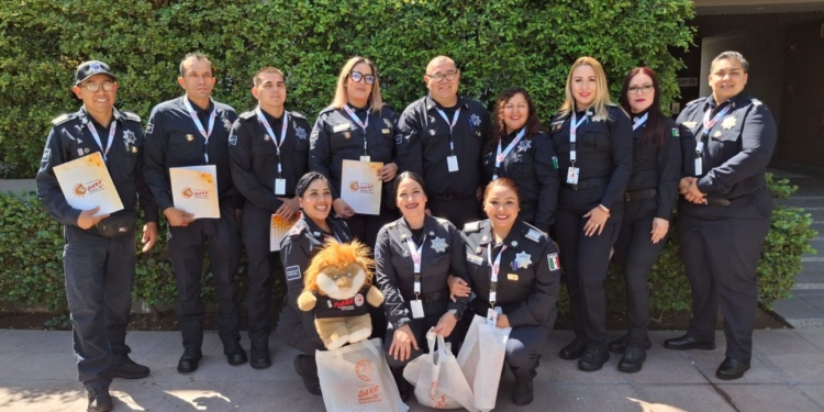 PARTICIPAN CAPACITADORES DE PROGRAMAS PREVENTIVOS DE CAJEME EN CONGRESO DARE EN MEXICALI