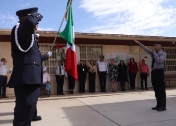FOMENTA AYUNTAMIENTO DE CAJEME VALORES EN ESTUDIANTES MEDIANTE LUNES CÍVICO EN LA ESCUELA NORMAL SUPERIOR DE OBREGÓN