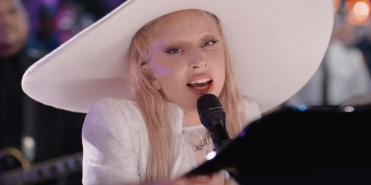LADY GAGA GANA SU PRIMER PREMIO EMMY Y ESTÁ A UN PASO DE SER LEYENDA EGOT