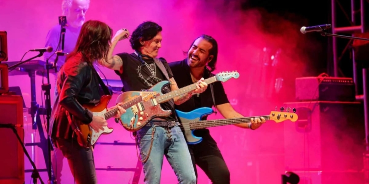 CAIFANES ANTE 60 MIL ALMAS SE PRESENTA EN LAS FIESTAS DEL PITIC 2025
