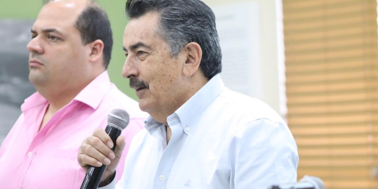 INVITA JAVIER LAMARQUE EN AUDIENCIA PÚBLICA A CUMPLIR CON IMPUESTO PREDIAL PARA TRADUCIRLO EN OBRAS CON BENEFICIO SOCIAL EN CAJEME