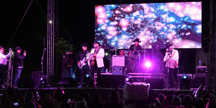 GOBIERNO DE CAJEME CELEBRA CON GRAN ÉXITO EL DÍA DE LAS MADRES