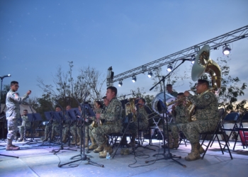 MÚSICA, ALEGRÍA Y UNIÓN FAMILIAR EN LA LAGUNA DEL NÁINARI DE CAJEME