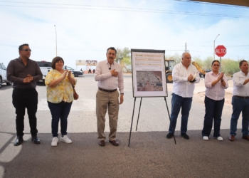 DA JAVIER LAMARQUE BANDERAZO A OBRA DE REHABILITACIÓN EN PUENTE DE LA CALLE 200 Y BOULEVARD VILLAS DEL REY EN CAJEME