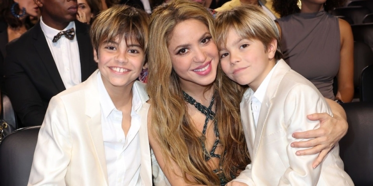 LOS HIJOS DE SHAKIRA Y PIQUÉ DEBUTAN EN LA MÚSICA CON ‘THE ONE’