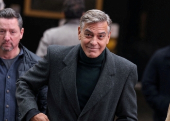 AHORA CON GEORGE CLOONEY; APARECE OTRO CASO DE ESTAFA CON VIDEOS GENERADOS POR IA