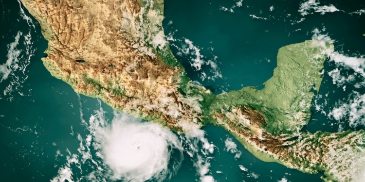 POSIBLE CICLÓN EN EL PACÍFICO SE ESTA FORMANDO, MIENTRAS ALVIN SIGUE GOLPEANDO LA COSTA