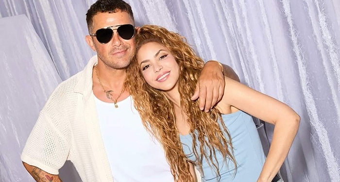 ALEJANDRO SANZ ESTRENA VIDEO CON SHAKIRA