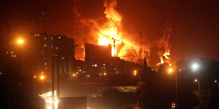 ISRAEL EMITE UNA NUEVA ORDEN DE EVACUACIÓN PARA UNA ZONA INDUSTRIAL EN EL NORTE DE IRÁN