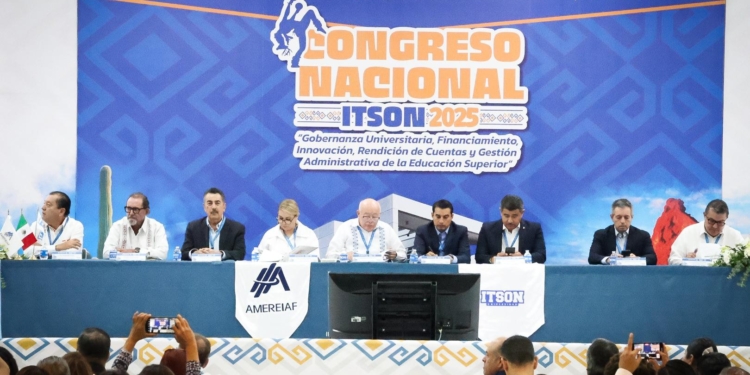 ASISTE JAVIER LAMARQUE AL CONGRESO NACIONAL 2025 EN ITSON
