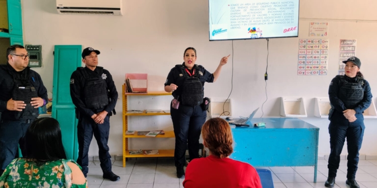 IMPARTE PROGRAMAS PREVENTIVOS DE CAJEME PLÁTICA SOBRE PREVENCIÓN DEL ABUSO INFANTIL EN JARDÍN DE NIÑOS DE BÁCUM