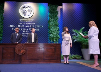 GOBERNADOR DURAZO RECONOCE A NUEVA RECTORA DE UNISON; REFRENDA COMPROMISO CON LA TRANSFORMACIÓN EDUCATIVA