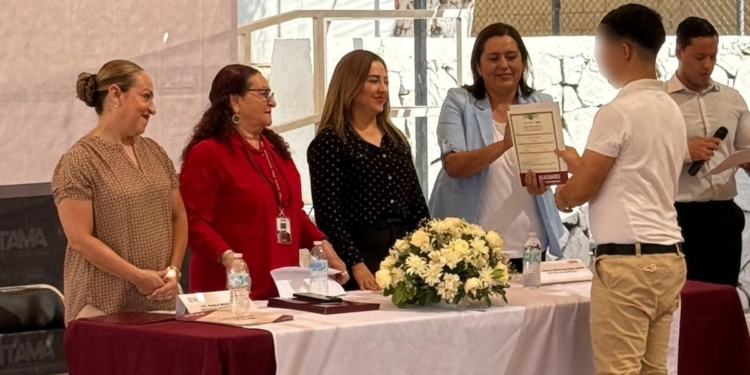 APOYA GOBIERNO DE SONORA REINSERCIÓN EDUCATIVA DE JÓVENES ITAMA