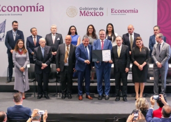 CON PLAN SONORA, GOBERNADOR DURAZO CONSOLIDA AL ESTADO COMO MODELO DE MINERÍA SUSTENTABLE