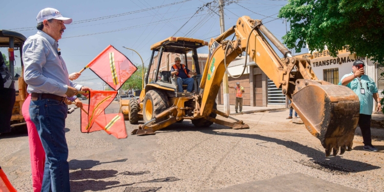 JAVIER LAMARQUE REFUERZA PLAN INTENSIVO DE REHABILITACIÓN EN VIALIDADES, INFRAESTRUCTURA HIDRÁULICA Y SANITARIA