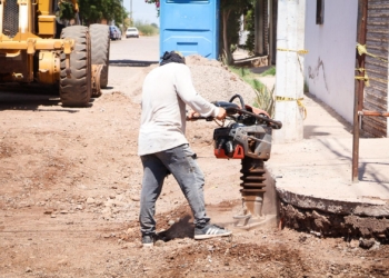 SUPERVISA JAVIER LAMARQUE AVANCES Y CALIDAD DE TRABAJOS DE OBRAS EN PROCESO DE PAVIMENTACIÓN