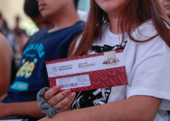 BECA BENITO JUÁREZ ACLARA HASTA CUÁNDO HARÁ EL PRÓXIMO PAGO DE MIL 900 PESOS A ALUMNOS