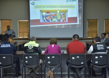 CON TALLER DE ATENCIÓN A EMERGENCIAS AFINA CONSEJO MUNICIPAL DE PROTECCIÓN CIVIL EL SISTEMA DE COMANDO DE INCIDENTES