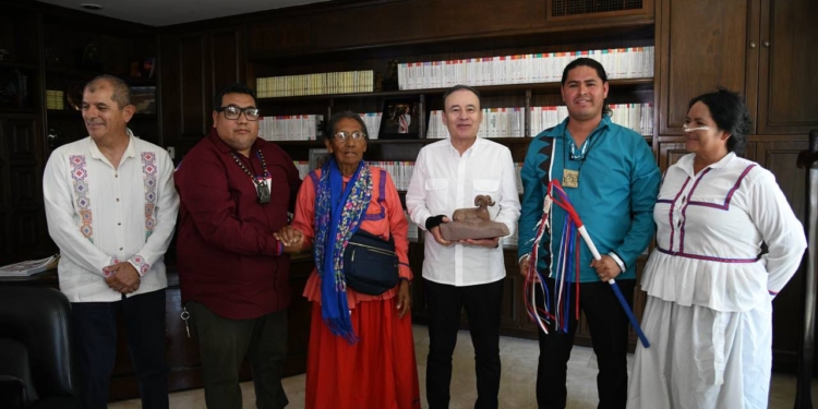 GOBERNADOR DURAZO RESPALDA A COMUNIDAD SERI CON MECANISMO PARA EFICIENTAR ACTIVIDAD CINEGÉTICA