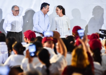 RECIBE JAVIER LAMARQUE EN CAJEME A LA PRESIDENTA DE MÉXICO CLAUDIA SHEINBAUM Y AL GOBERNADOR ALFONSO DURAZO