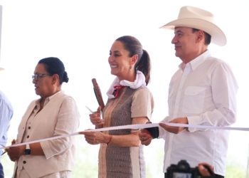 ASISTE JAVIER LAMARQUE A LA INAUGURACIÓN DEL HOSPITAL RURAL IMSS-BIENESTAR EN VÍCAM ENCABEZADA POR LA PRESIDENTA CLAUDIA SHEINBAUM Y EL GOBERNADOR ALFONSO DURAZO