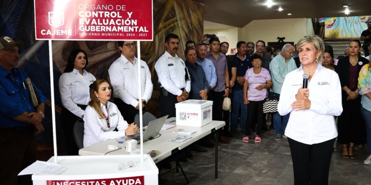 INAUGURA JAVIER LAMARQUE MÓDULO DE INFORMACIÓN Y TRÁMITES DE LA CONTRALORÍA MUNICIPAL