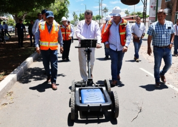 SUPERVISA JAVIER LAMARQUE EVALUACIÓN DE REPARACIÓN DE DAÑOS  OCASIONADOS POR LLUVIAS EN CAJEME