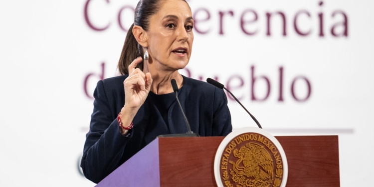 SHEINBAUM NIEGA IMPACTO FINANCIERO Y REFUERZA LA UIF POR LAVADO DE DINERO