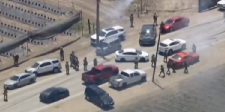 SHEINBAUM CALIFICA DE ‘INJUSTAS’ LAS REDADAS MIGRATORIAS EN CAMPOS DE CALIFORNIA