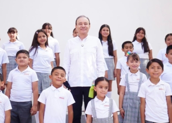 GOBERNADOR DURAZO FORTALECE EDUCACIÓN CON INVERSIÓN HISTÓRICA DE MÁS DE 1,380 MDP