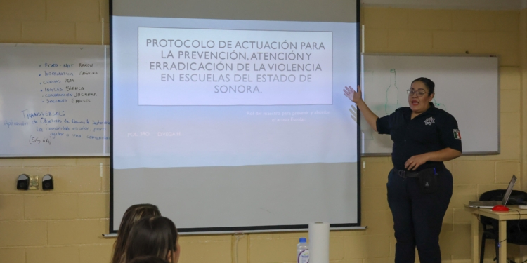 FORTALECE SSPM PREVENCIÓN ESCOLAR CON CURSO D.A.R.E. EN INSTITUTO REGIONAL DE GUAYMAS