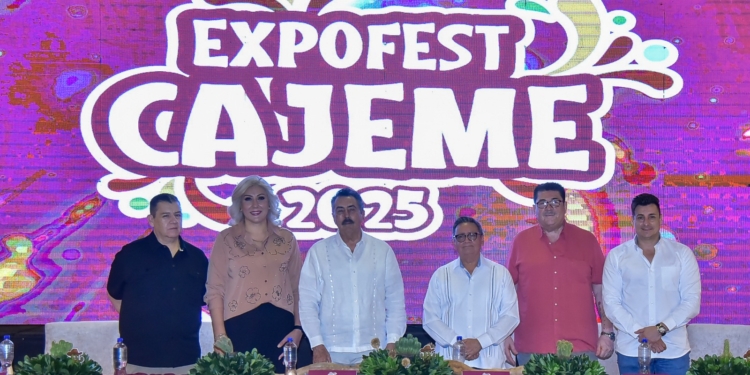 PRESENTAN ELENCO ARTÍSTICO DE LA EXPO FEST CAJEME 2025