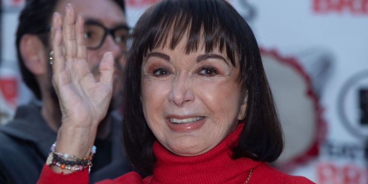 MARÍA ANTONIETA DE LAS NIEVES, LA “CHILINDRINA”, FUE HOSPITALIZADA TRAS PRESENTAR UNA CRISIS DE SALUD