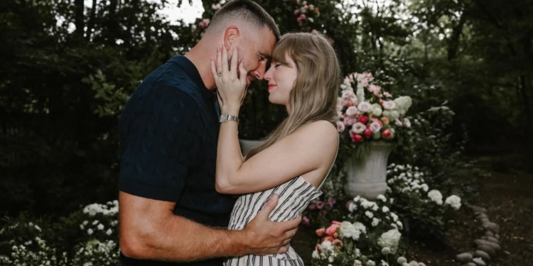 TAYLOR SWIFT ANUNCIA SU COMPROMISO CON TRAVIS KELCE
