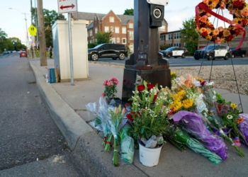 EE.UU. INVESTIGA EL TIROTEO EN ESCUELA DE MINNEAPOLIS COMO ‘CRIMEN DE ODIO’ Y ‘TERRORISMO’