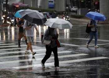 ALERTA MÁXIMA EN HONG KONG Y MACAO POR EL AVANCE DEL SÚPER TIFÓN RAGASA QUE DEJÓ TRES MUERTOS EN FILIPINAS
