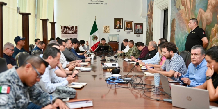 INSTALA GOBERNADOR DURAZO COMITÉ OPERATIVO DE EMERGENCIAS PARA DESPLIEGUE DE ACCIONES PREVENTIVAS POR HURACÁN LORENA