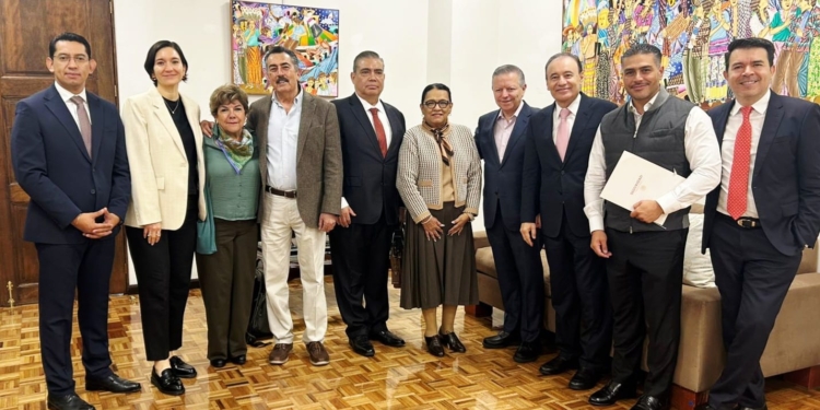 REFUERZAN ESTRATEGIA DE SEGURIDAD PARA CAJEME EN REUNIÓN CON PRESIDENTA CLAUDIA SHEINBAUM