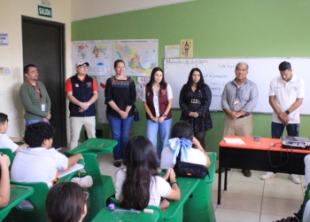 IMPARTEN PLÁTICA SOBRE VALORES CÍVICOS EN LA PRIMARIA CARLOS M. CALLEJA