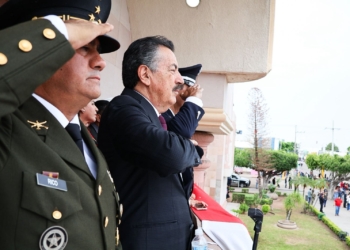 PRESIDE JAVIER LAMARQUE DESFILE CONMEMORATIVO AL 215 ANIVERSARIO DE LA LUCHA DE INDEPENDENCIA