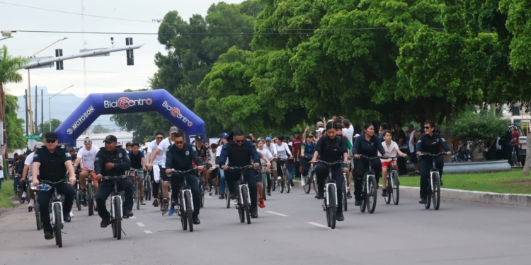 CAJEME CELEBRA EL DÍA INTERNACIONAL DE LA PAZ CON EXITOSA RODADA EN DOMINGUEANDO EN BICI Y +