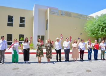 GOBERNADOR DURAZO CUMPLE A SONORENSES CON INAUGURACIÓN DE ALBERGUE PARA FAMILIARES DE PACIENTES DEL HOSPITAL GENERAL DE ESPECIALIDADES